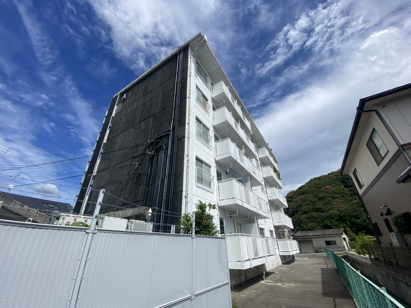 【銀の馬車道壱番館の建物外観】