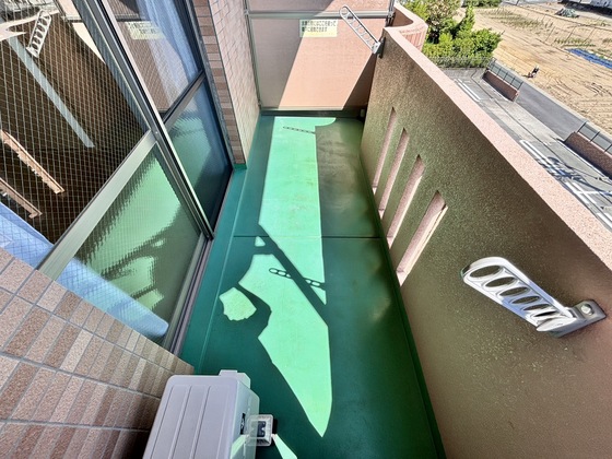 バルコニー　ベランダ