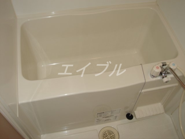 バス・シャワールーム　バス（浴室乾燥機付）