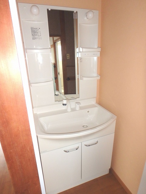 洗面設備　人気のシャンプードレッサー