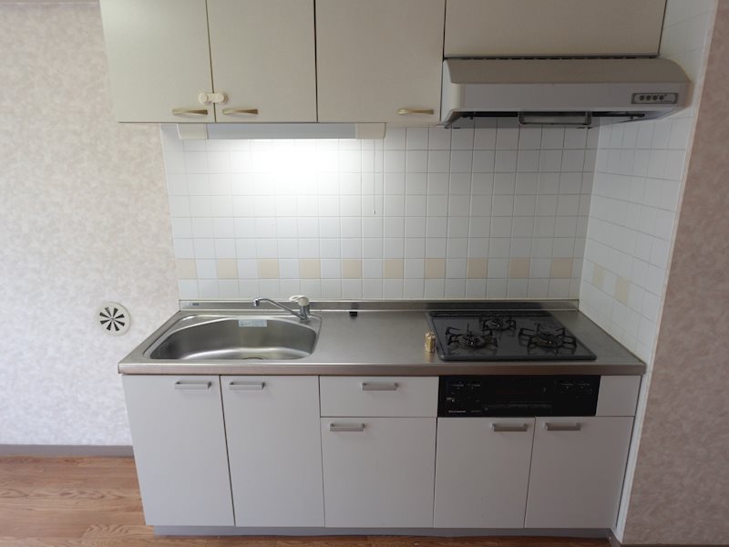 キッチン　充実したキッチンでお料理もはかどります