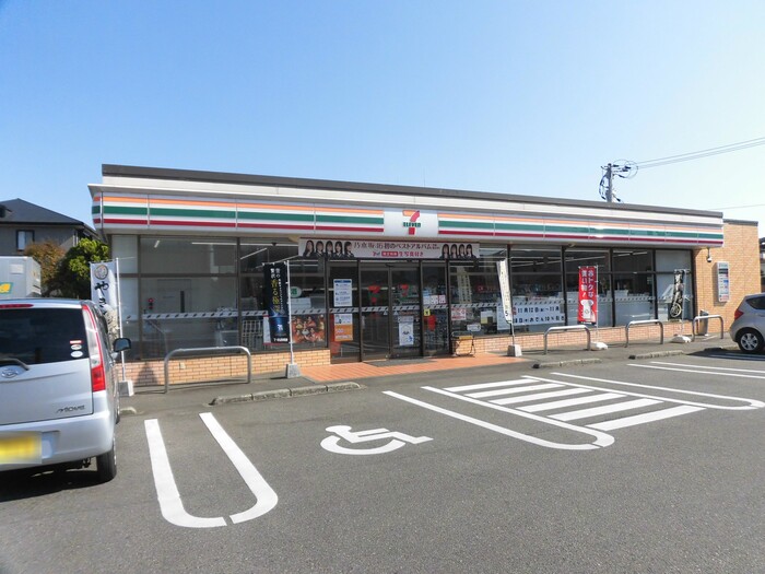 コンビニ　セブンイレブン宮崎花ケ島町店（コンビニ）まで416m