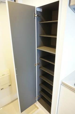 収納　リブリ・道場南の収納