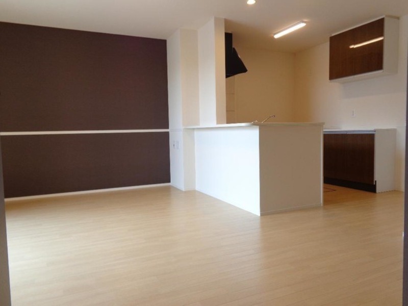 居室・リビング　図面と現状に相違がある場合には現状を優先