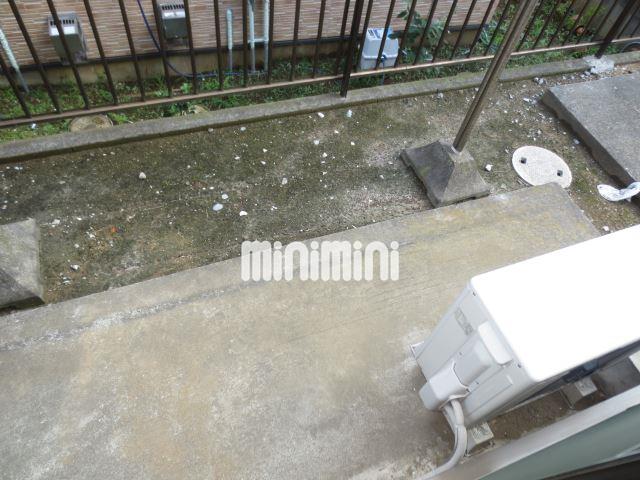 バルコニー　テラス