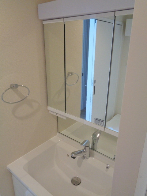 洗面設備　忙しい朝に嬉しいシャンプードレッサー