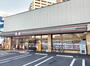 コンビニ　セブンイレブン 墨田東向島3丁目店（コンビニ）まで333m
