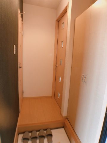 玄関　大容量のシューズBOX付