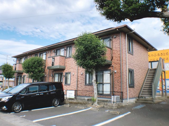 建物外観　国道１０号線横にあるアクセスの良い１DKのお部屋。ネット使用