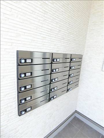 ロビー　集合ポスト