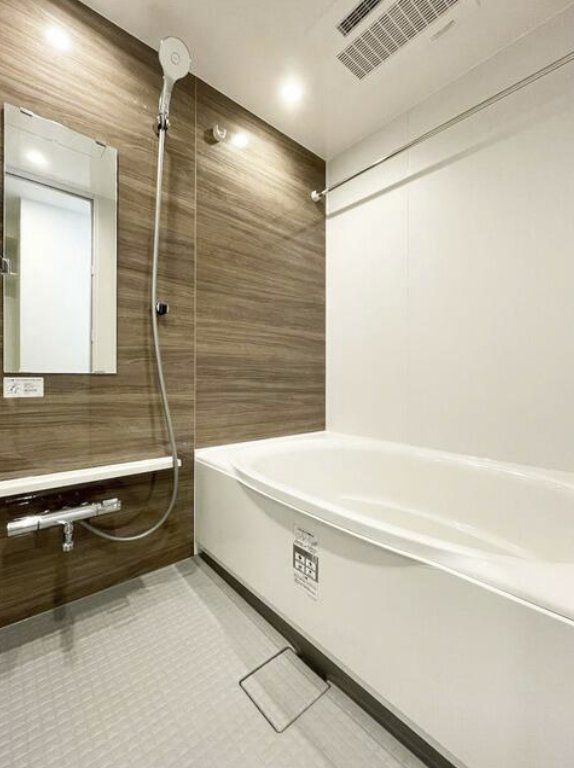 バス・シャワールーム　バス