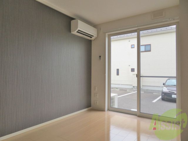 居室・リビング　９帖のリビングです。広々としていますね。