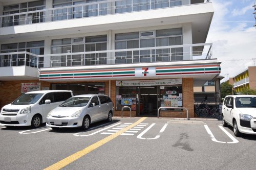 コンビニ　セブン-イレブン 尼崎南塚口２丁目店（コンビニ）まで125m