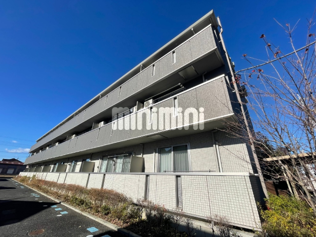 建物外観　オートロック付きマンション。