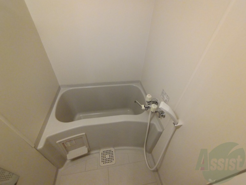 バス・シャワールーム　お風呂です。ゆっくりお風呂につかるのも体に良いですね～