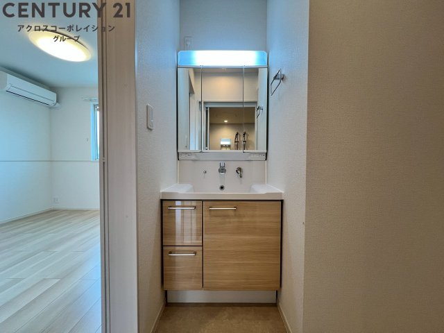 洗面設備　洗髪洗面化粧台です！