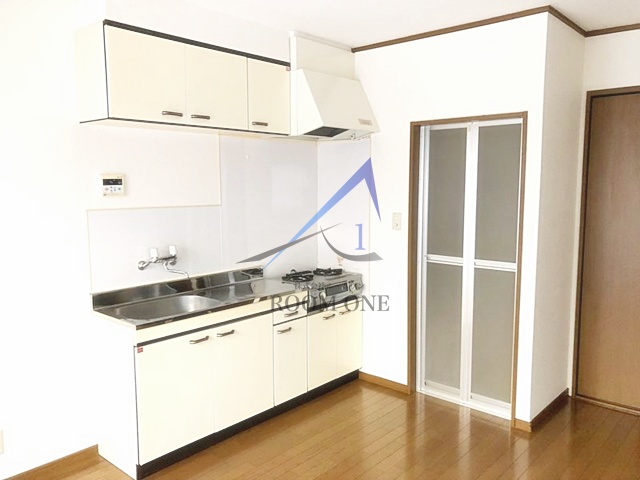 キッチン　キッチンです。