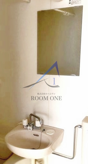 洗面設備　洗面台です。
