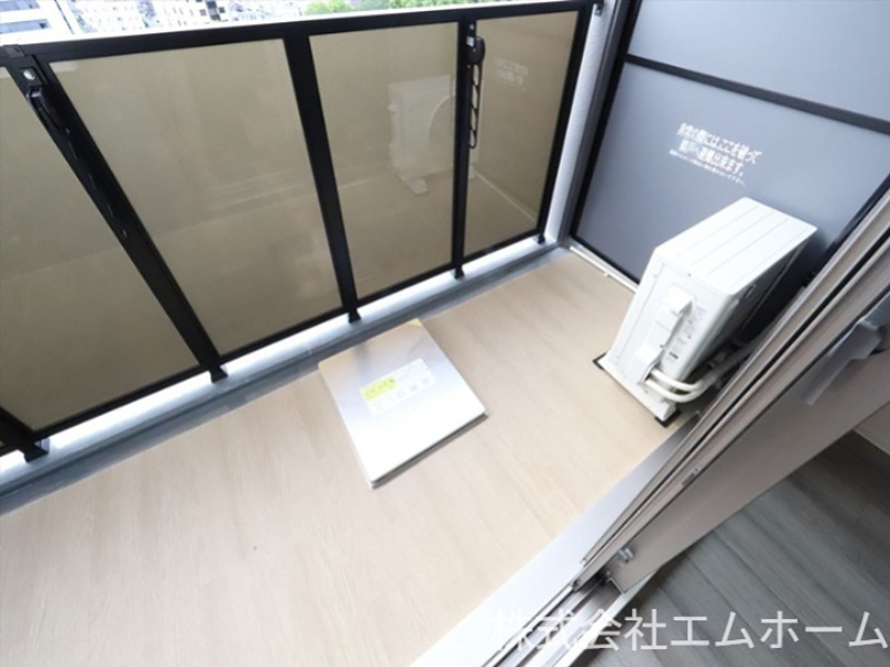 バルコニー　バルコニー