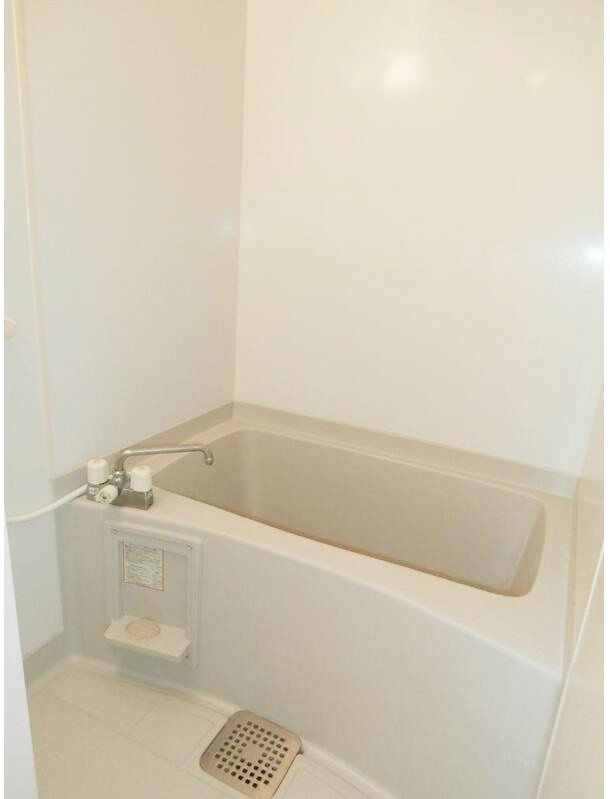 バス・シャワールーム　清潔感のある快適バスルーム♪