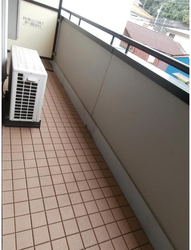 バルコニー　便利で嬉しいバルコニー付きです♪