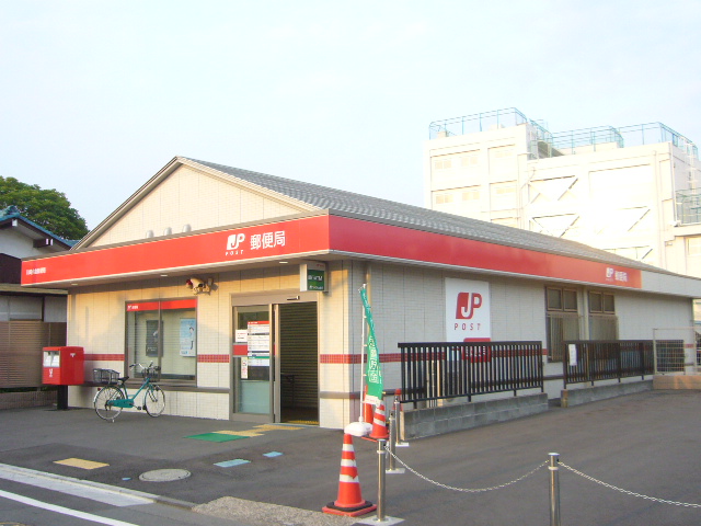 郵便局　川崎小倉郵便局（郵便局）まで494m