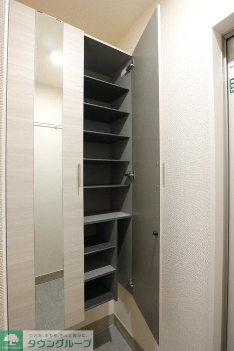 玄関　収納