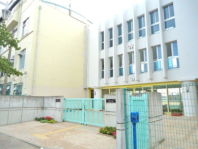 中学校　神戸市立太田中学校（中学校）まで415m