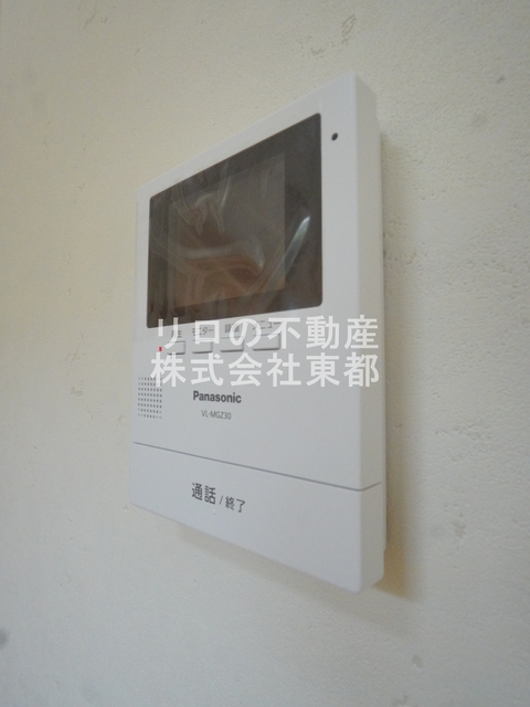 セキュリティ　ＴＶモニター付インターホンがあるので訪問者が一目でわかります