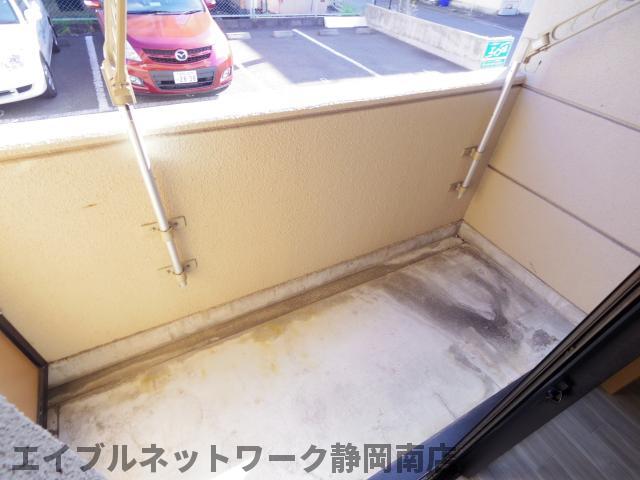 バルコニー　広々としたバルコニーです