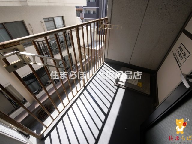 バルコニー　日常使いを想像しながら