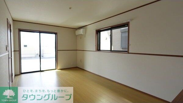 居室・リビング　お問合せはタウンハウジングまで！※現地待合わせ相談可能