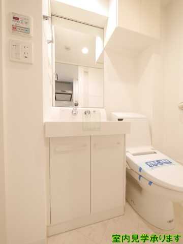 洗面設備　別部屋の画像になります。