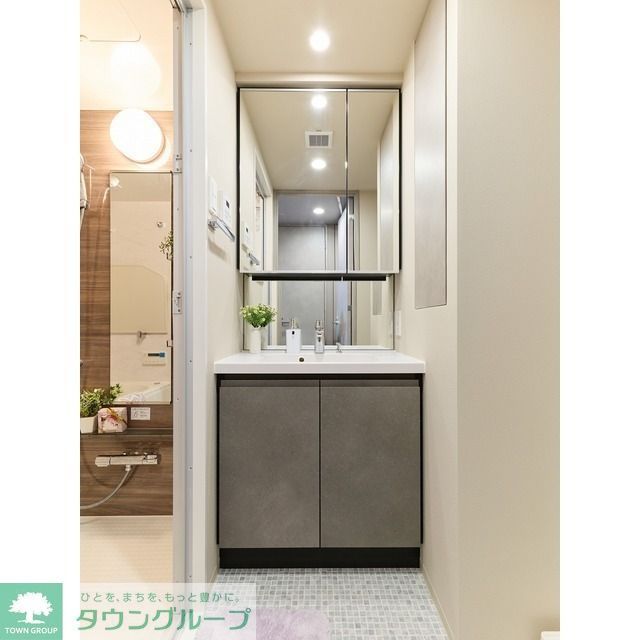 洗面設備　【家具・家電の備え付けはありません】