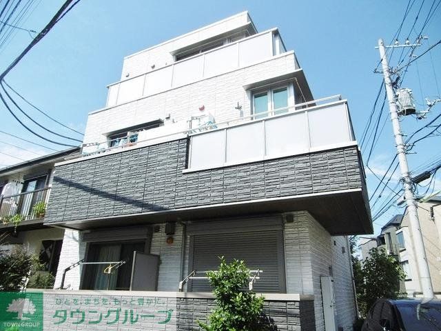 建物外観　★3階建マンション★