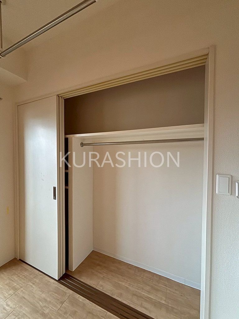 収納　別部屋の写真になります。