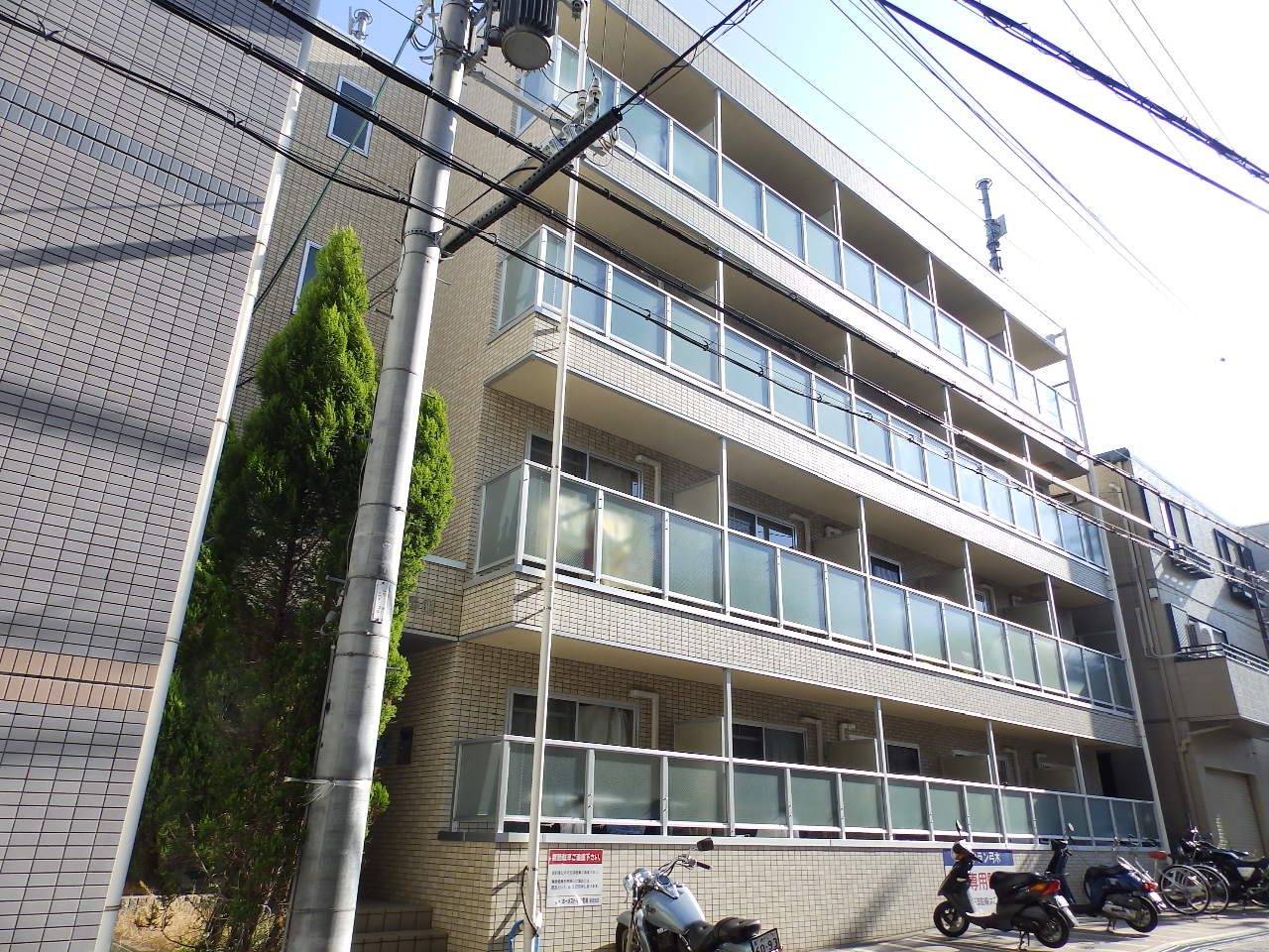 建物外観　人気のシャトランシリーズ