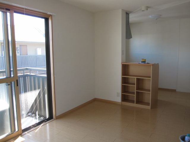 浜松市中央区 2階建 築21年の居間写真