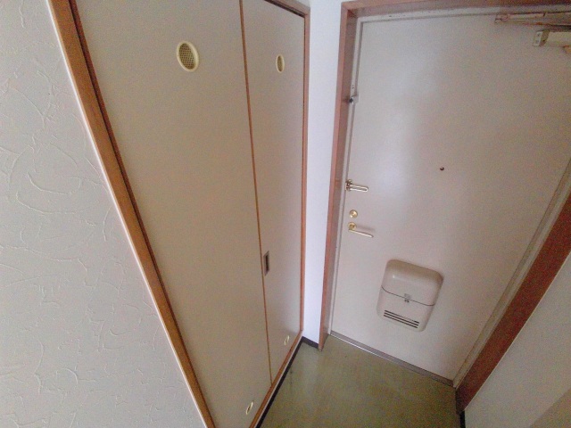 スーパー　アルク東千田店（スーパー）まで611m