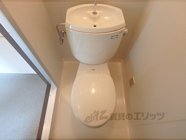 【京都市伏見区深草北新町のマンションのトイレ】
