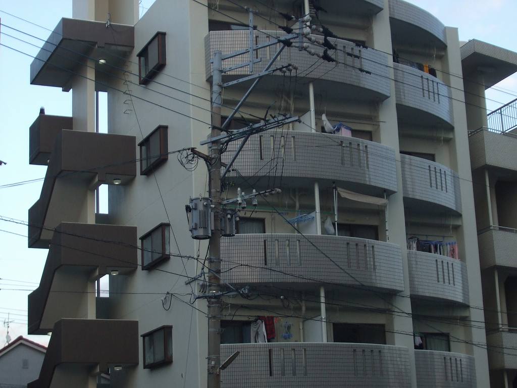 鹿児島市電谷山線 新屋敷駅 徒歩10分 築38年