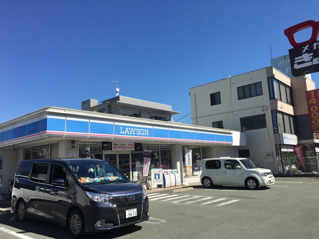 【熊本市東区健軍本町のマンションのコンビニ】