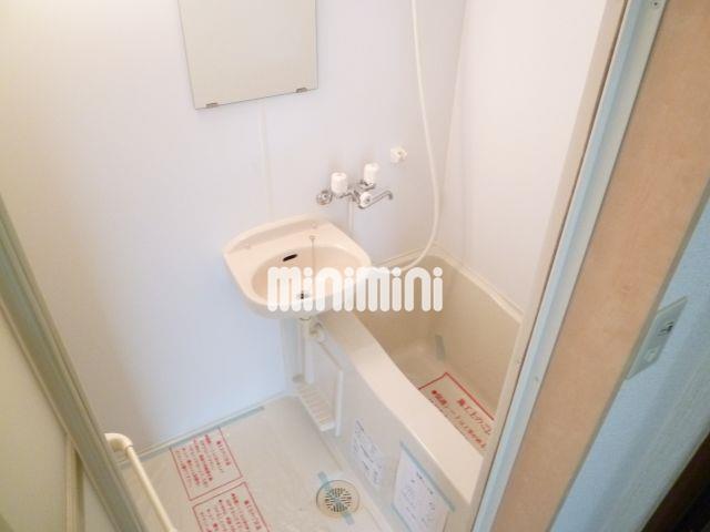 バス・シャワールーム　一日の疲れを癒すバスタイム