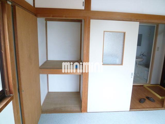 収納　奥行きある収納