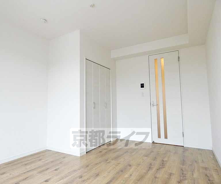 居室・リビング　広々としたお部屋です！