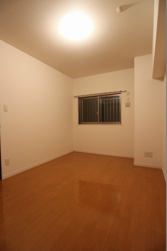 その他共有部分　洋室も和室もあります。