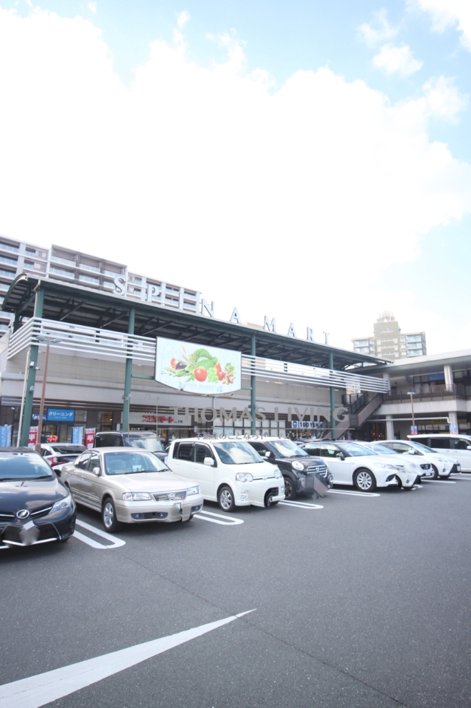 ショッピングセンター　SPINA GARDEN OTEMACHI(スピナガーデン大（ショッピングセンター）まで754m