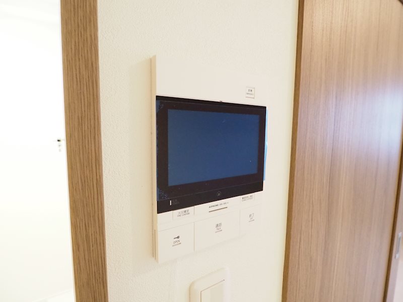 セキュリティ　TVモニタ付きインターフォン。