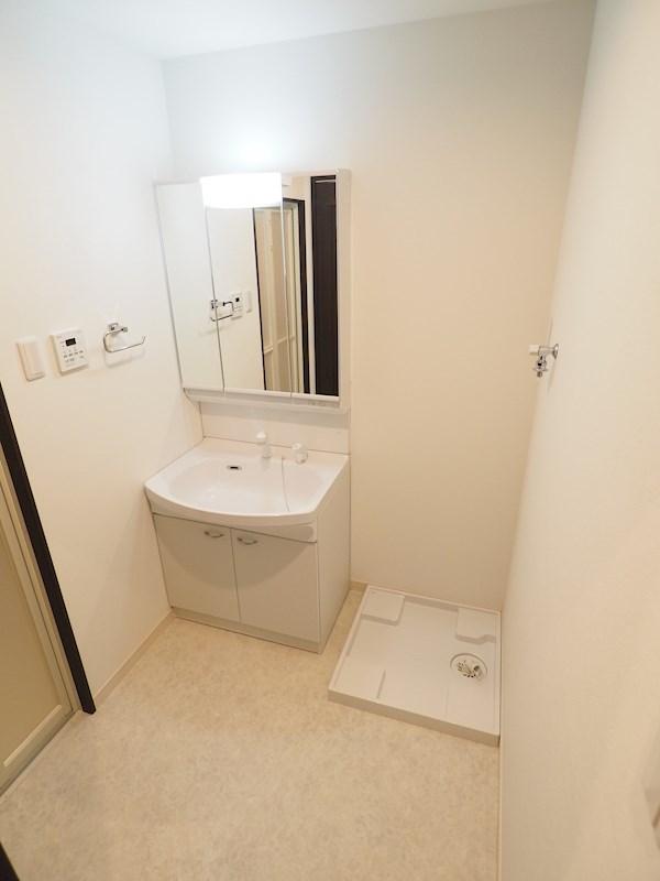 洗面設備　洗面所・トイレセパレートがウレシイ。