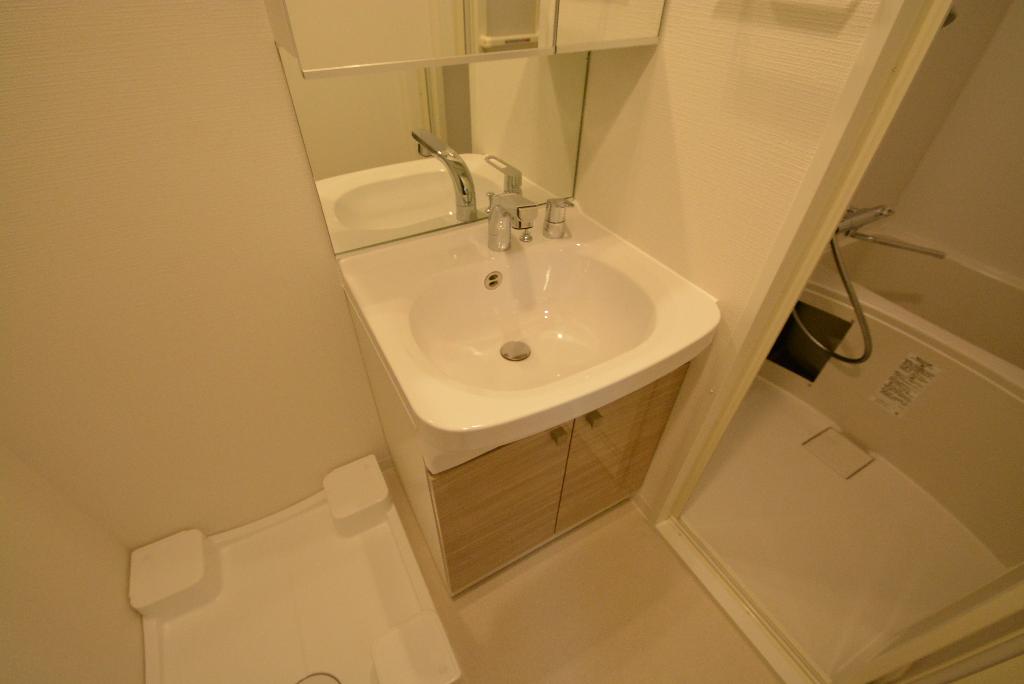 洗面設備　洗髪洗面化粧台